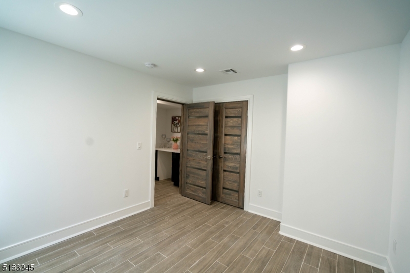 Broadlawn - Residential