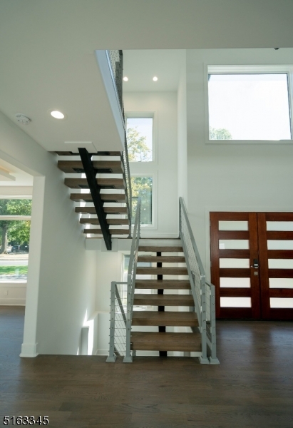 Broadlawn - Residential