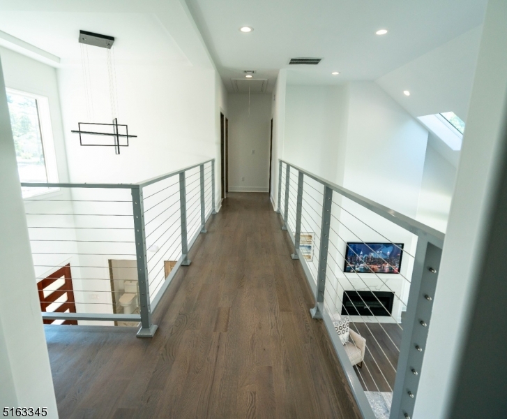 Broadlawn - Residential