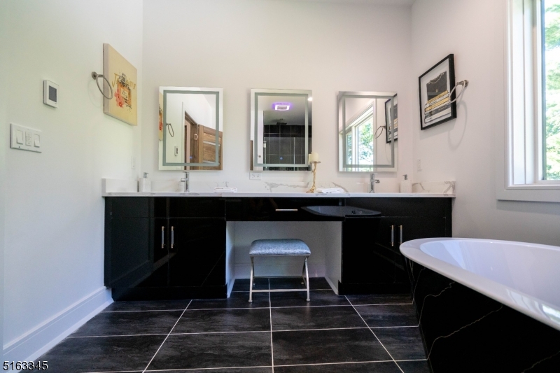 Broadlawn - Residential