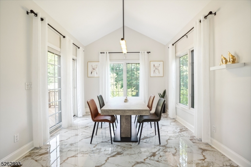 Antler Ridge - Residential