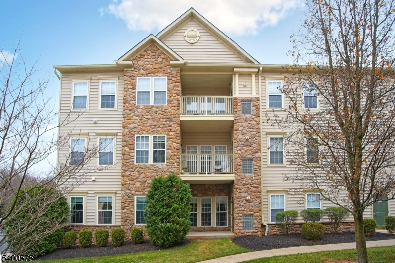 Hearthstone of Hillsborough - Residential