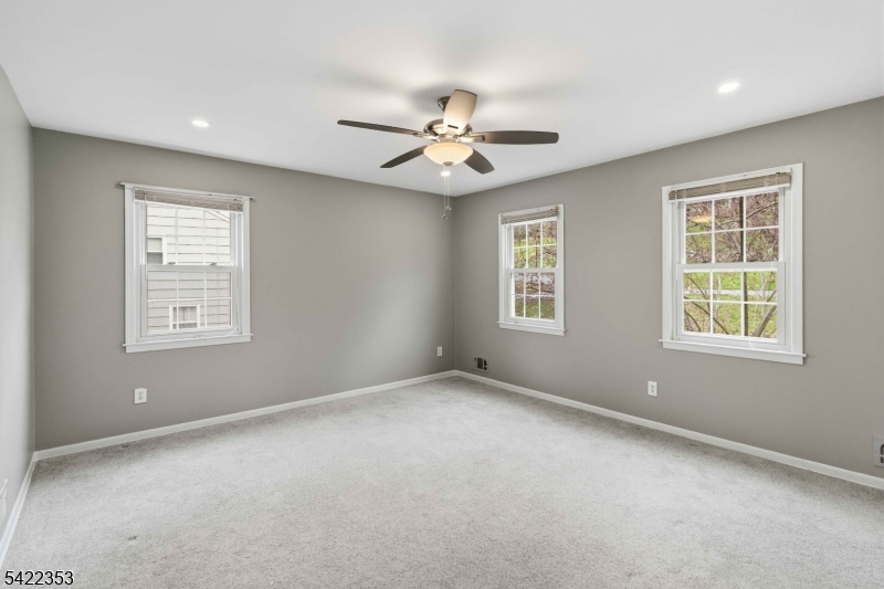 Holiday Ridge - Residential