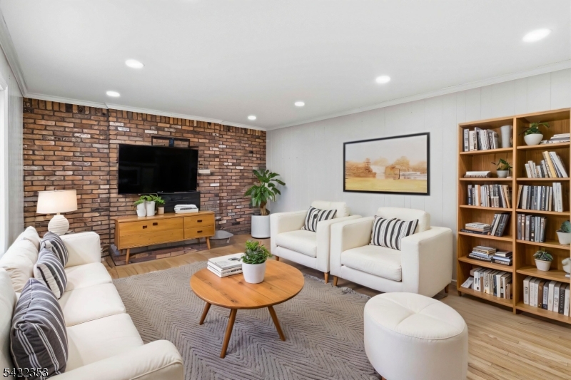 Holiday Ridge - Residential