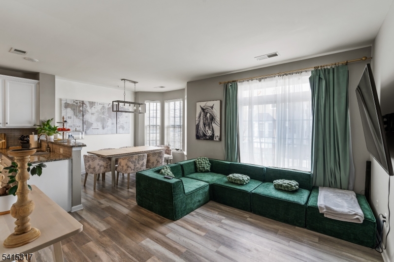 Liberty Square - Residential