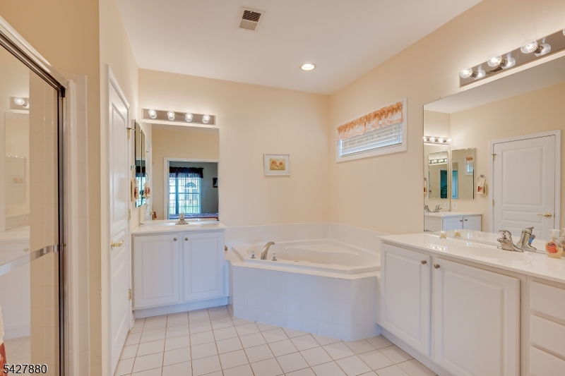 Somerset Run - Residential