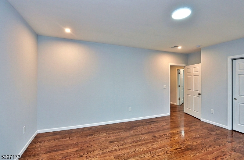 Seven Oaks - Residential