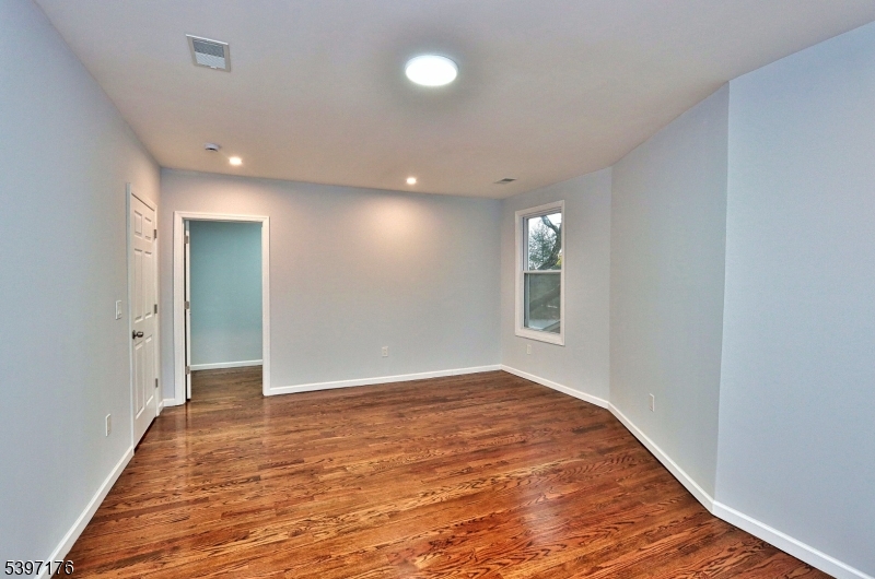 Seven Oaks - Residential