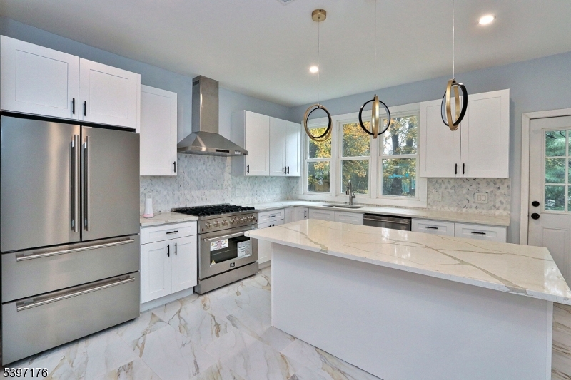 Seven Oaks - Residential