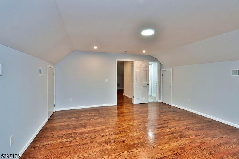 Seven Oaks - Residential