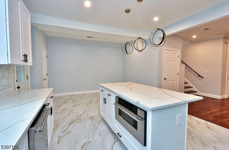 Seven Oaks - Residential