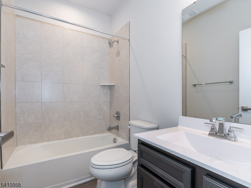 Mountain Ridge - Residential