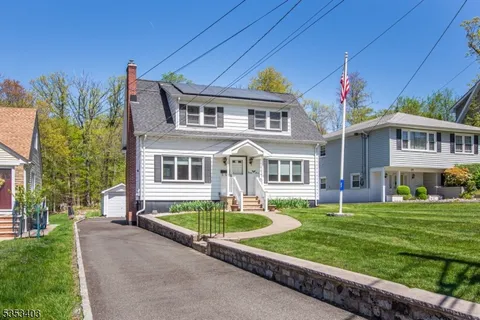 MLS: 3960028