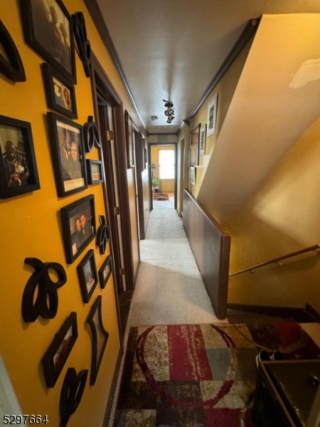 Roselle Boro, New Jersey 07203, United States, 6 Bedrooms Bedrooms, ,3 BathroomsBathrooms,Residential,Active,53516