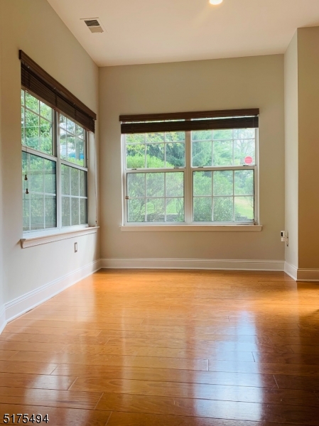 Four Oaks/The Hills - Residential Lease