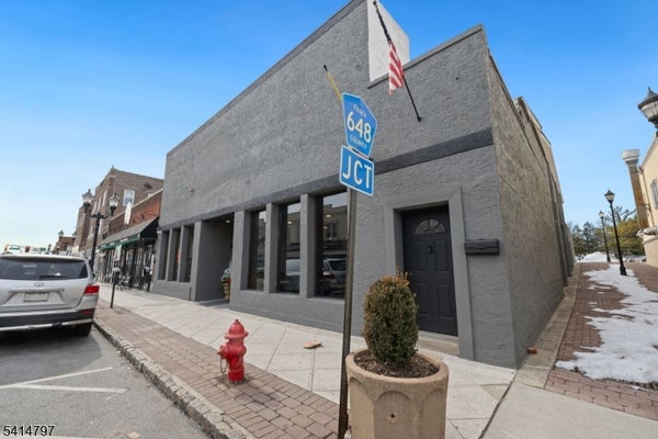 227 FRANKLIN AVE, NUTLEY, NJ 07110 - Image 7ad182d1b3e397caaf7f07bbee8f6cf8/4221894252