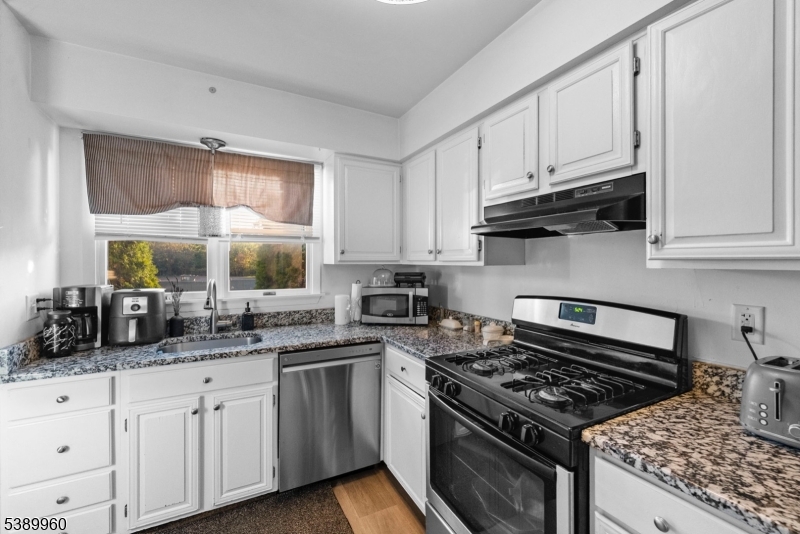 Elmcrest Park HOA - Residential