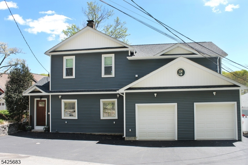Lake Hopatcong lake front - Residential