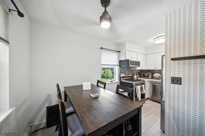 Valley Stream - Residential Lease