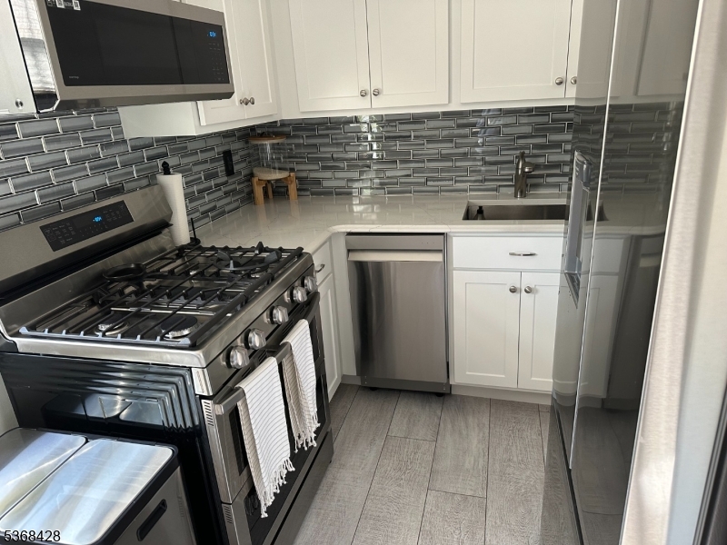 Valley Stream - Residential Lease