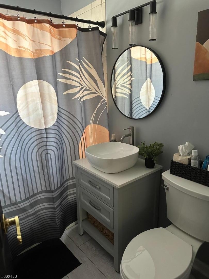 Valley Stream - Residential Lease