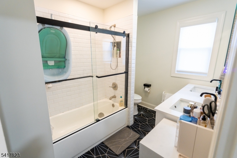 Seven Oaks - Residential