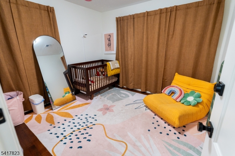 Seven Oaks - Residential