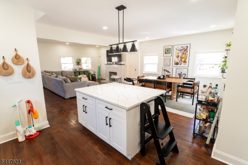 Seven Oaks - Residential