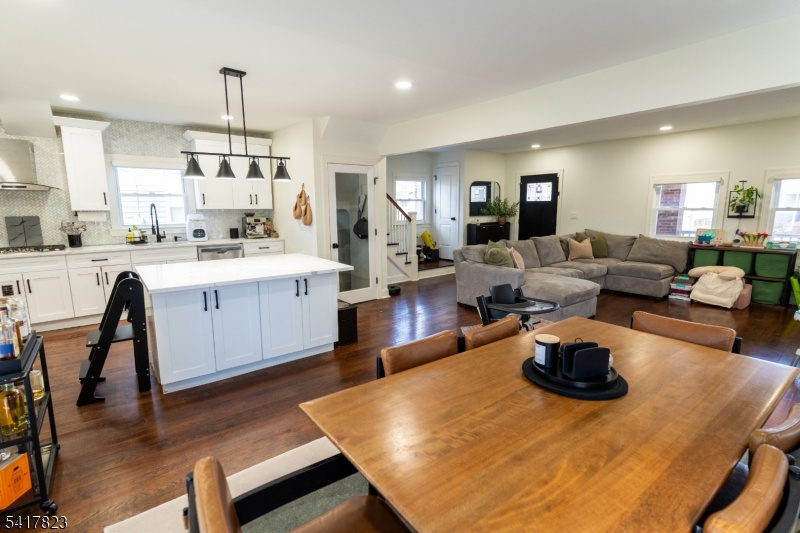 Seven Oaks - Residential