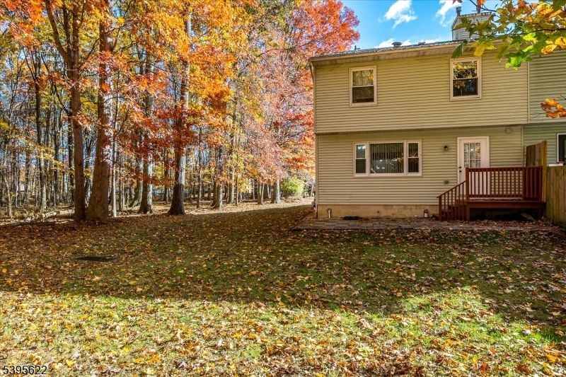 South Plainfield Boro, New Jersey 07080, United States, 3 Bedrooms Bedrooms, ,3 BathroomsBathrooms,Residential,Active,239714