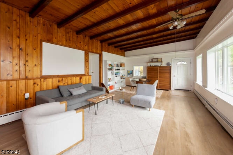 Stowaway/Pinecliff - Residential