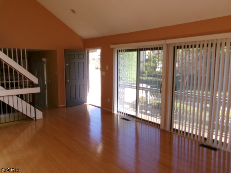 Whitehall Manor - Residential Lease