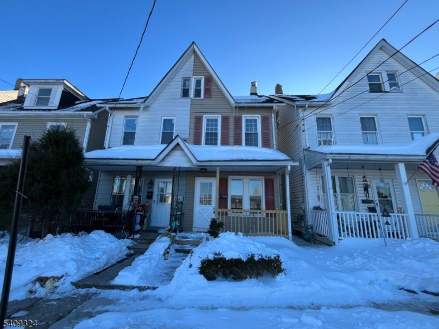 Beatifully renovated and spacious 2 bedroom 1 bathroom duplex in the heart of Phillipsburg. Close to major highways (22, 78). Just minutes away from dining and entertainment in Easton PA or Downtown Phillipsburg. Driveway, small lawn, and a cozy front porch make the exterior a true catch. Inside, you'll enter into a bright living room, spacious dining room, and a generous sized kitchen. Washer/Dryer are on the first floor as well. Upstairs holds the 2 bedrooms with the updated full bathroom, and a full bonus room with unlimited potential. Bring your pets! Apply today.