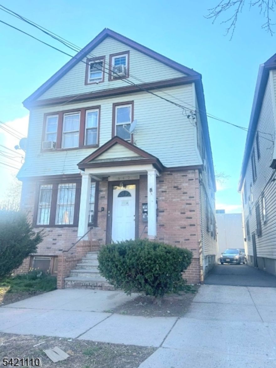 Spacious 4-family property offering excellent income potential in a prime location near North Ave train station. Each unit features 2 bedrooms, living room, kitchen, and full bath. Property includes separate utilities for each unit and a shared driveway with parking available in the rear. Unfinished basement provides additional potential for storage or future use. Conveniently located near schools, shopping, and major transportation. Ideal for investors or owner-occupants seeking strong rental opportunity in a high-demand area.