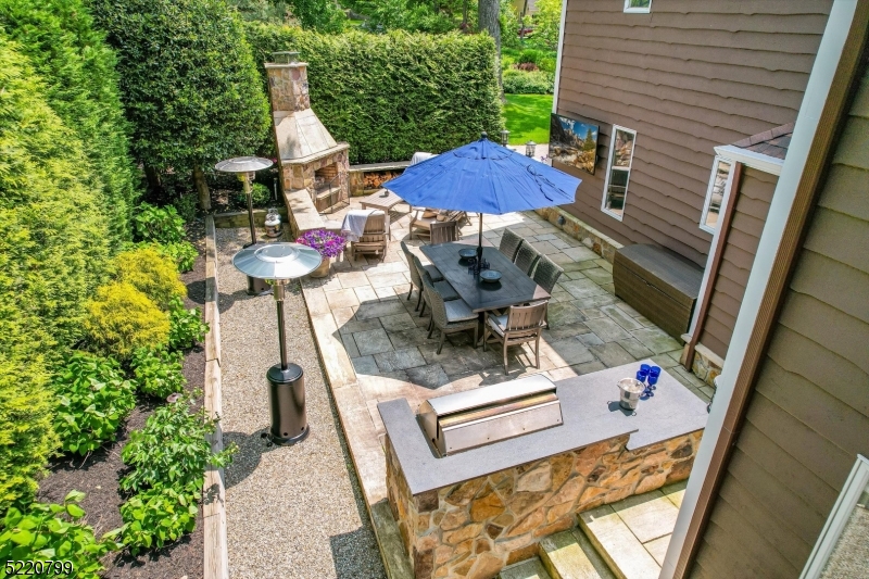 North Summit - Residential