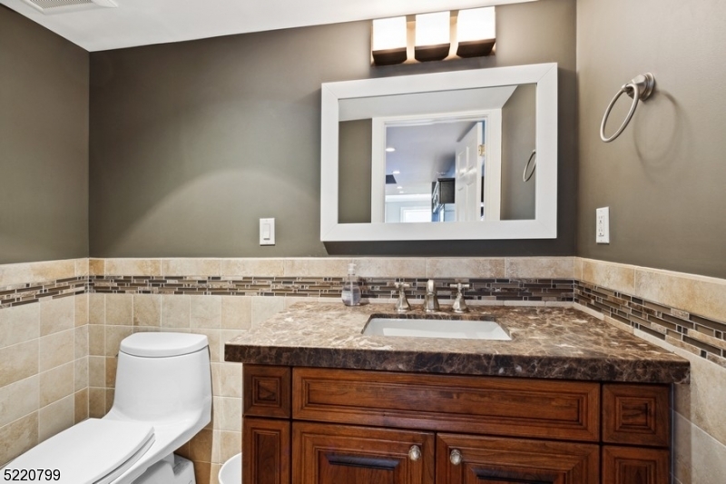 North Summit - Residential