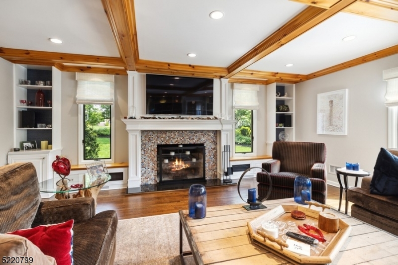 North Summit - Residential