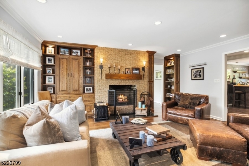 North Summit - Residential