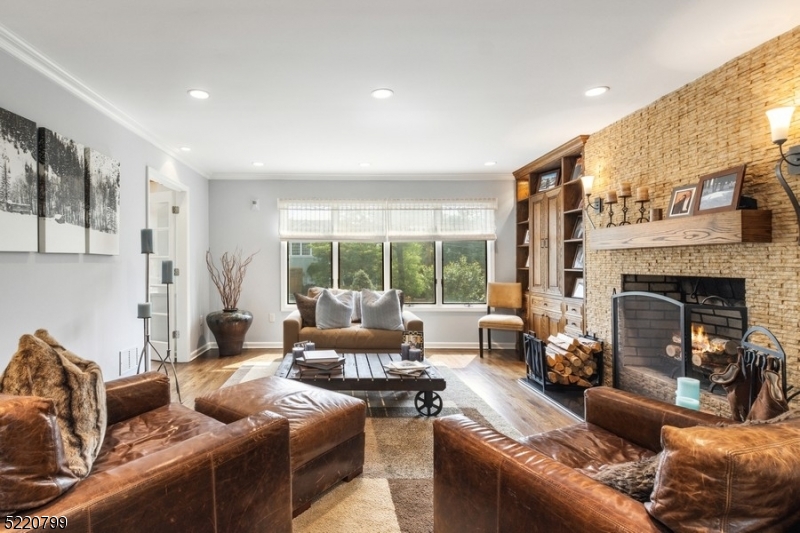 North Summit - Residential