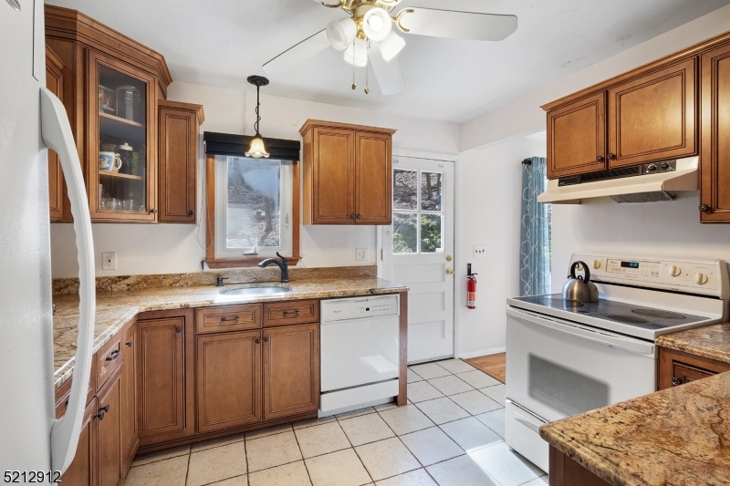 White Meadow Lake - Residential