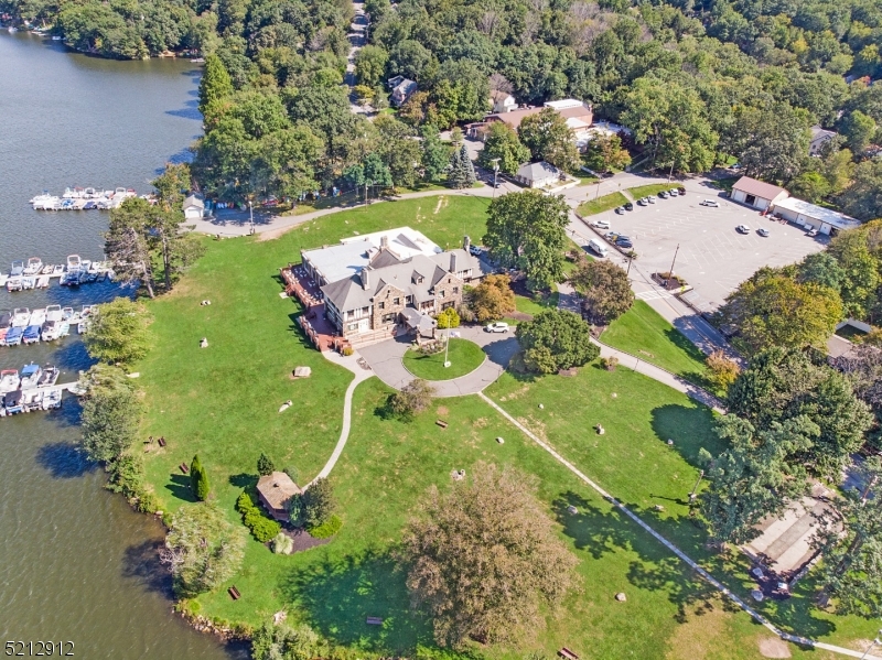 White Meadow Lake - Residential