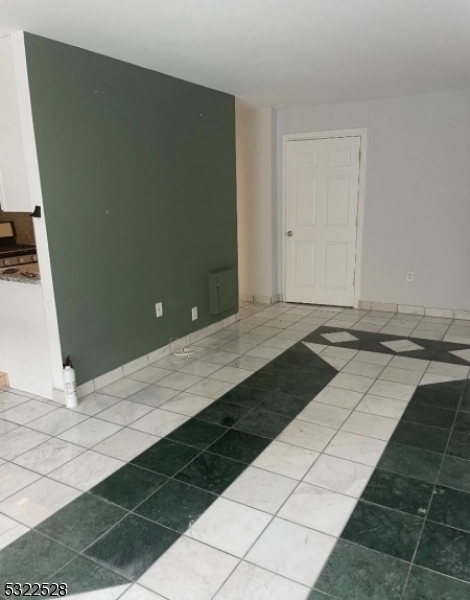 Polonaise Condominiums - Residential