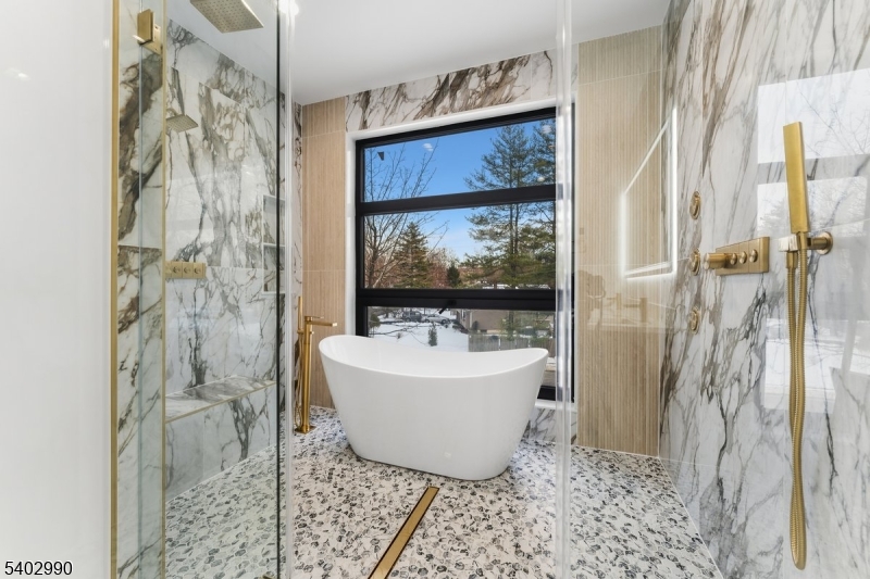 Collins - Residential