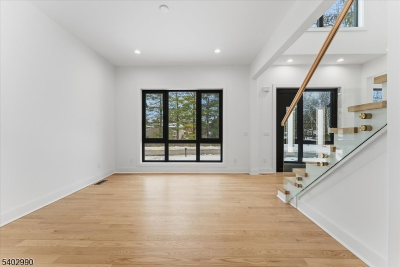 Collins - Residential