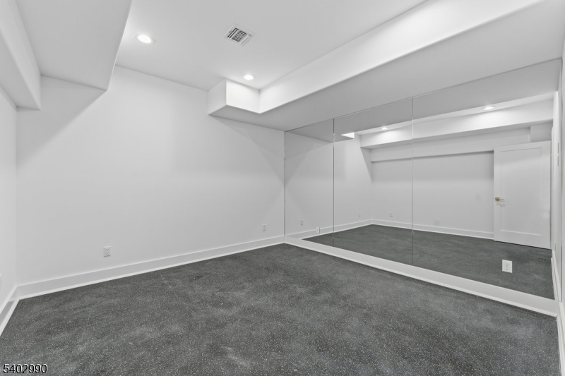 Collins - Residential