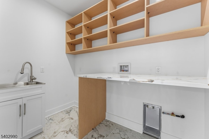 Collins - Residential