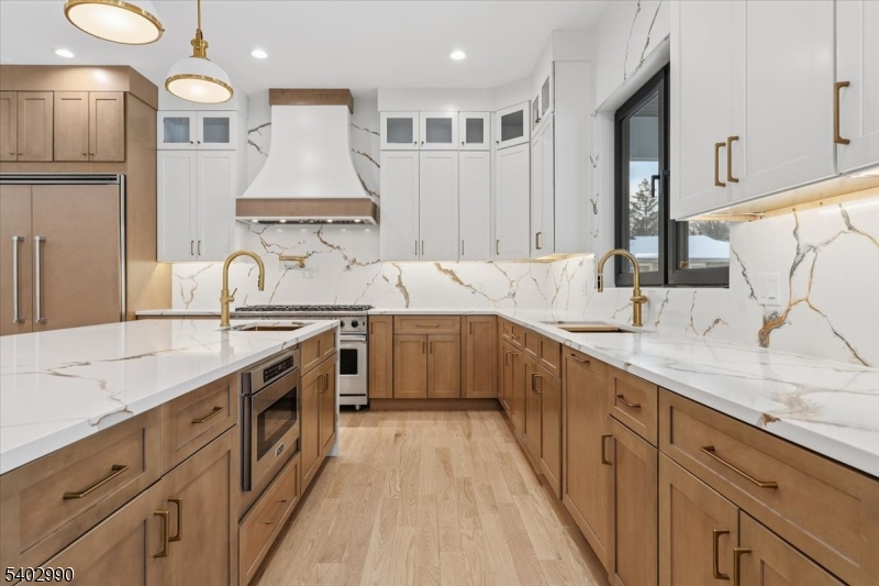 Collins - Residential