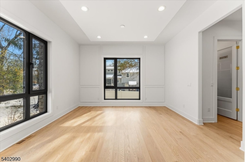 Collins - Residential