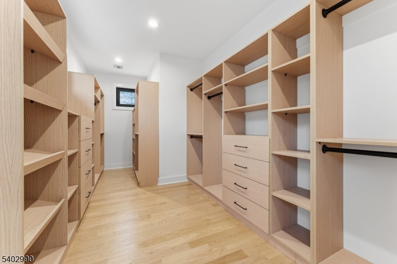 Collins - Residential