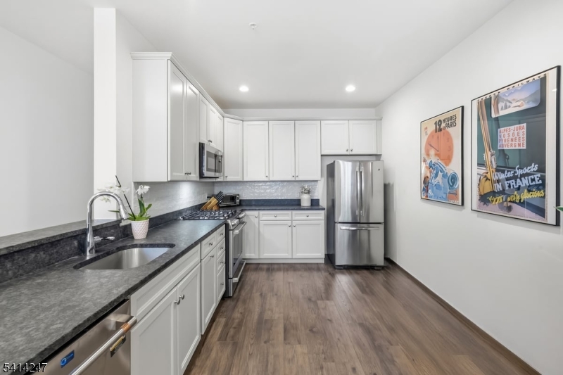 Hilltop - Residential